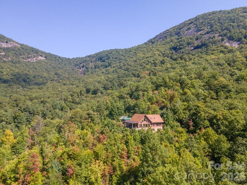 37 Jones Knob Rd, Franklin, NC 28734