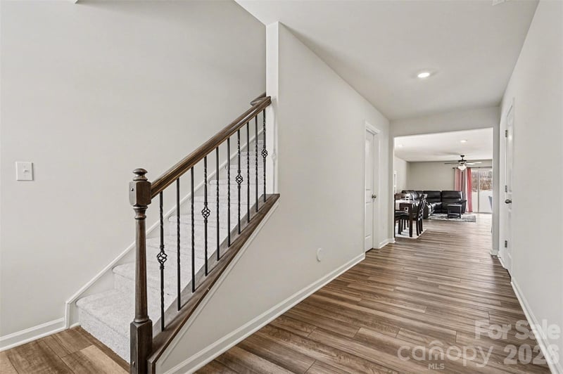 10136 Chatham Run Ln, Charlotte, NC 28262