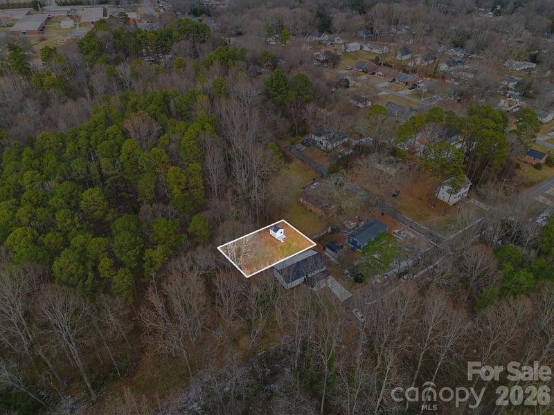 00 Border St, Dallas, NC 28034