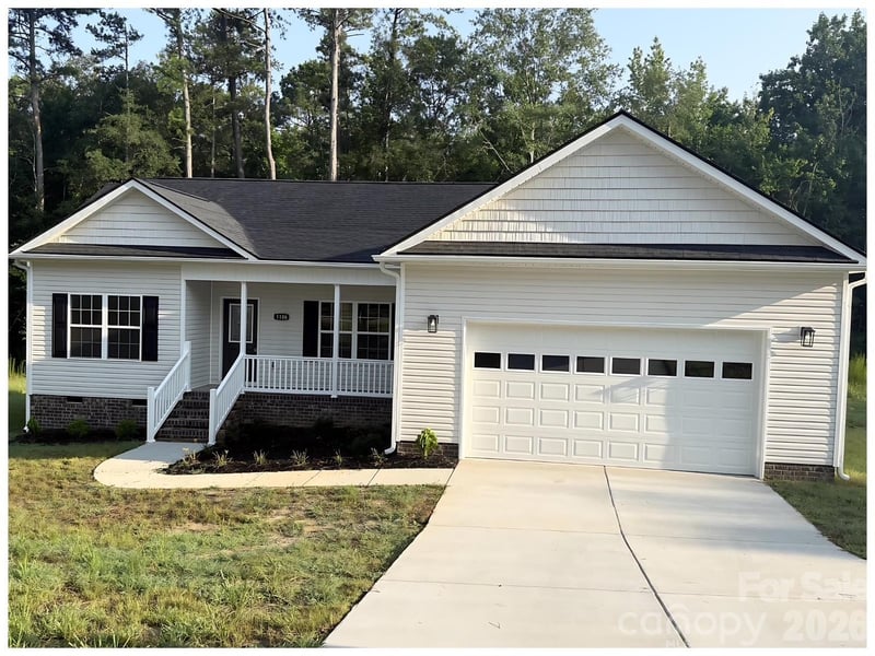1186 Merribrook Ln, Lancaster, SC 29720