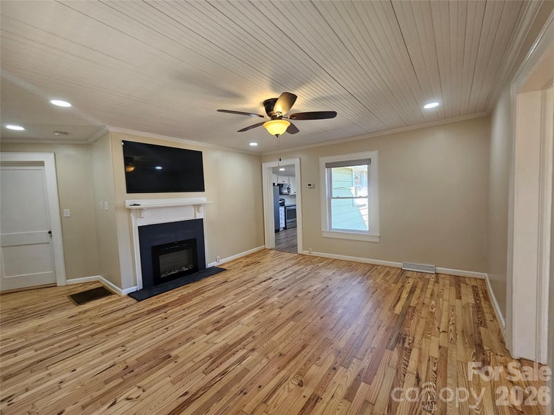 208 Main St, Lawndale, NC 28090
