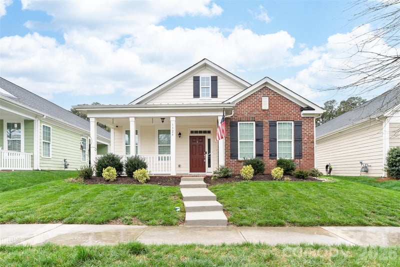 1324 Assembly St, Belmont, NC 28012