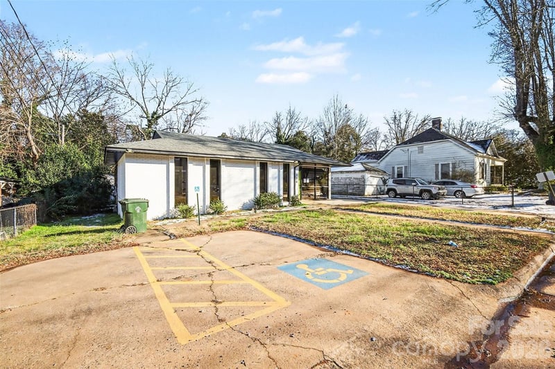 104 Dilling St, Kings Mountain, NC 28086