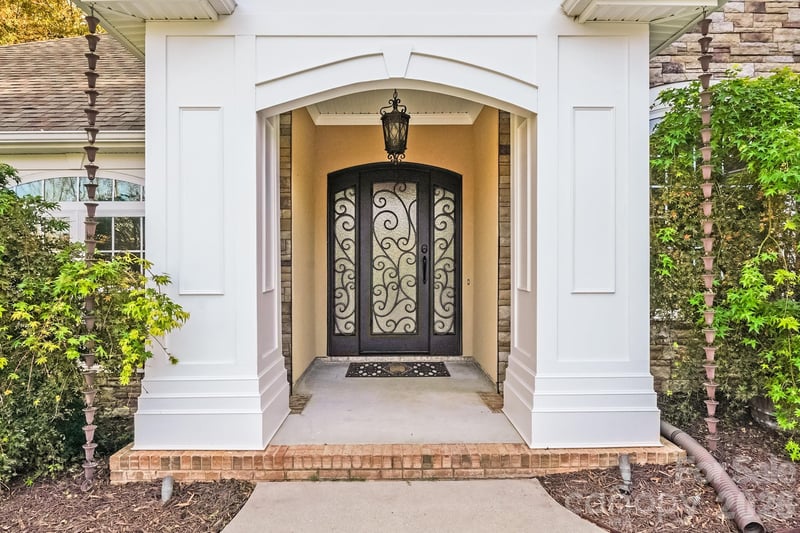 5329 Kuykendall Rd, Charlotte, NC 28270