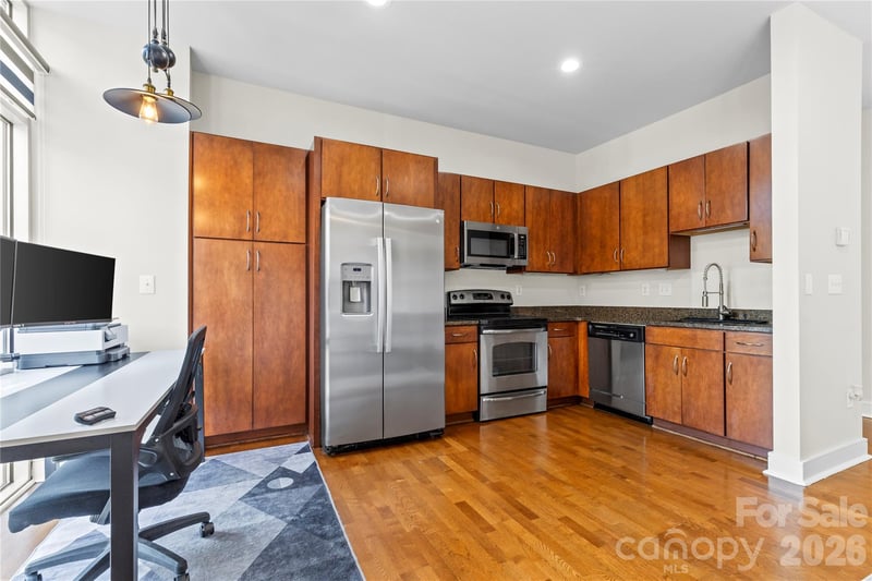 300 Magnolia Ave #202, Charlotte, NC 28203