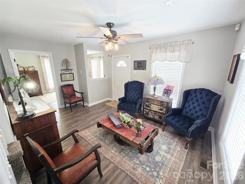 138 Old Wilkesboro Rd, Taylorsville, NC 28681