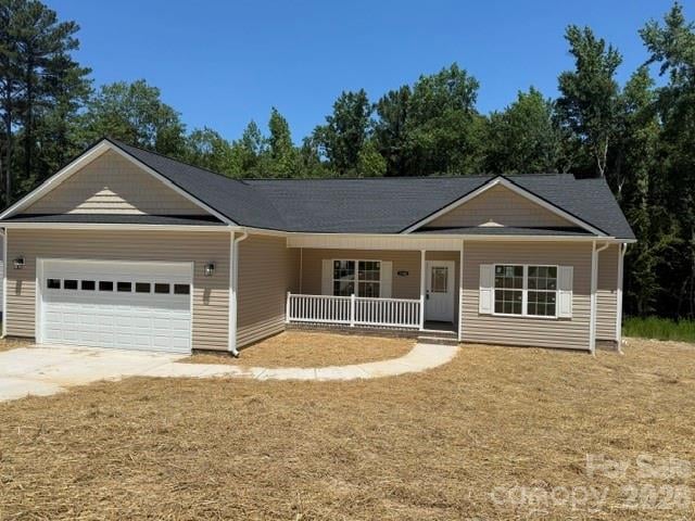 1182 Merribrook Ln, Lancaster, SC 29720