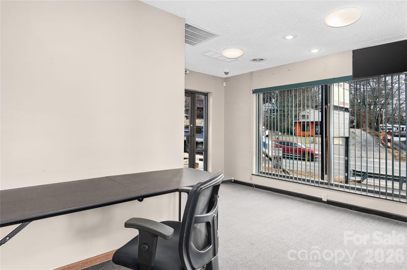 1473 Patton Ave, Asheville, NC 28806