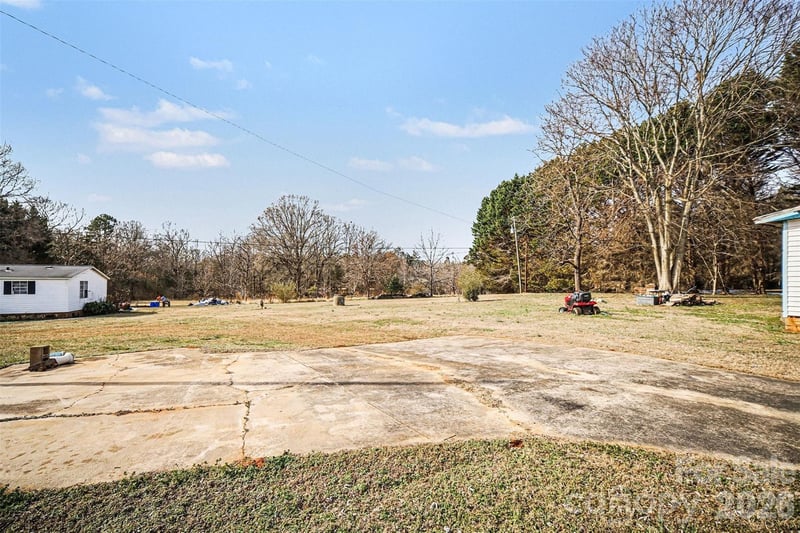 5191 Fewell Rd, Clover, SC 29710