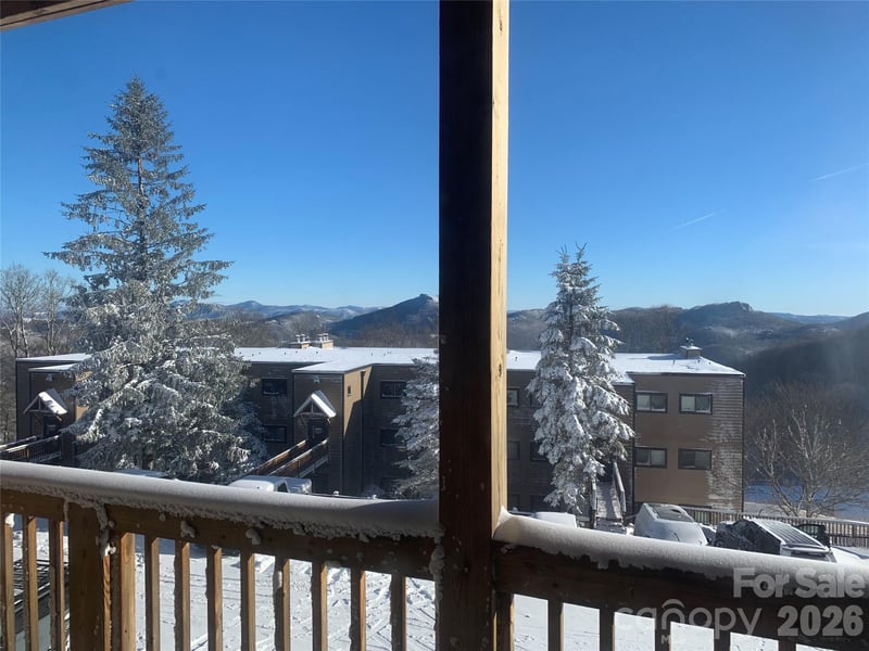 103 Sugar Ski Dr #323, Sugar Mountain, NC 28604