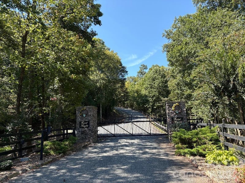 Lot 106 Ravenswood Dr, Marion, NC 28752