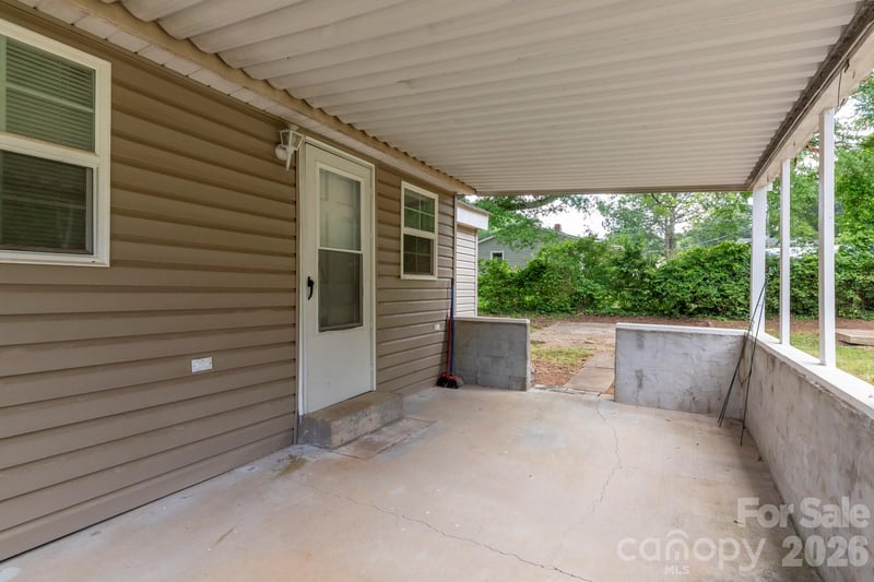 205 Stowe Acres Rd, Kings Mountain, NC 28086