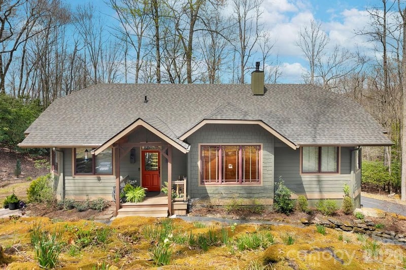 141 Bruce Cir, Pisgah Forest, NC 28768