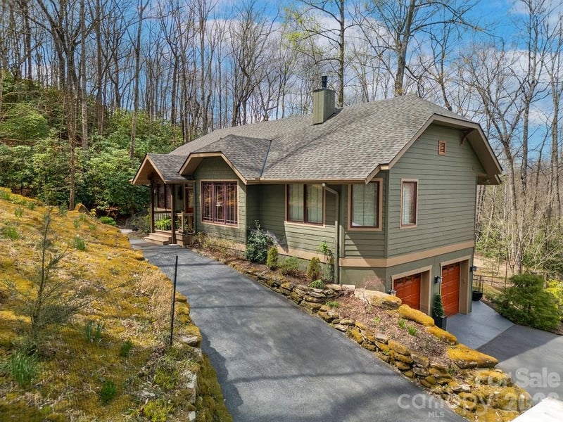 141 Bruce Cir, Pisgah Forest, NC 28768