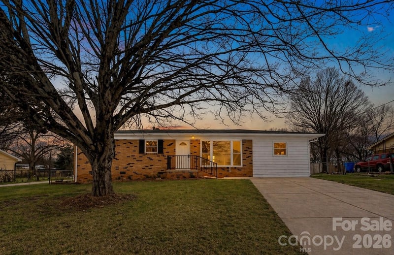 2621 Sherry Ln, Gastonia, NC 28054