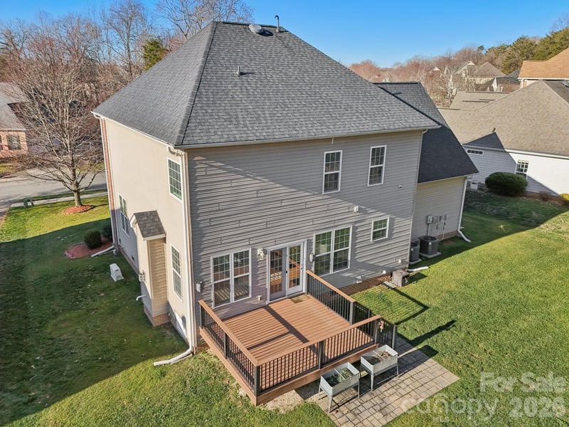 7663 Woodcrest Dr, Stanley, NC 28164