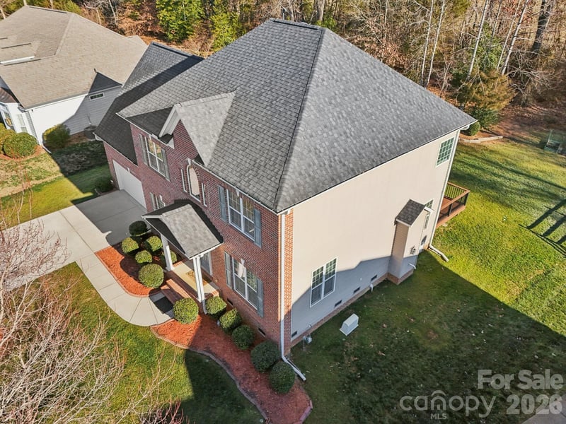 7663 Woodcrest Dr, Stanley, NC 28164