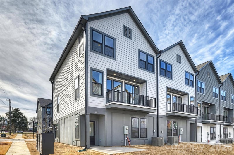 8006 Sansom Cir, Charlotte, NC 28213