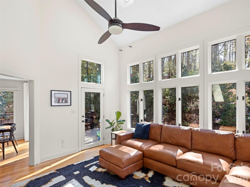 109 Galloway Dr, Asheville, NC 28803