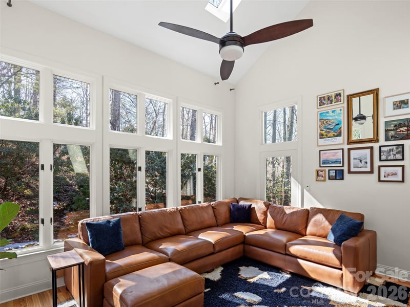 109 Galloway Dr, Asheville, NC 28803