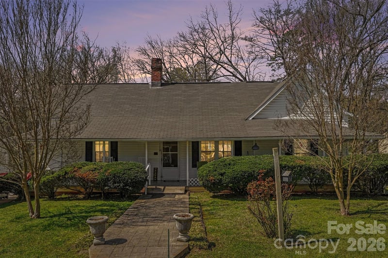 300 Broome St, Waxhaw, NC 28173
