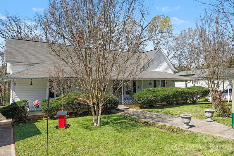 300 Broome St, Waxhaw, NC 28173