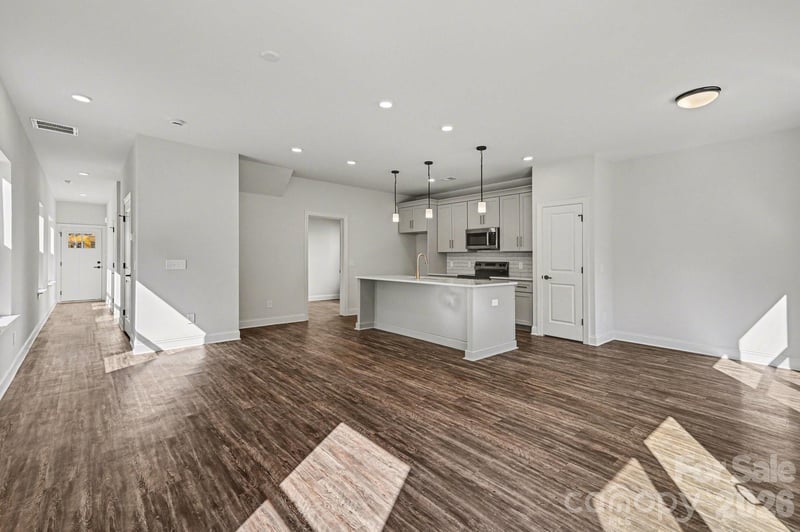 566 Wilson Ave, Mooresville, NC 28115