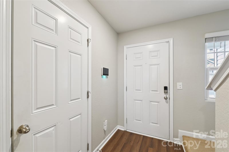 3337 Ellingford Rd, Charlotte, NC 28214