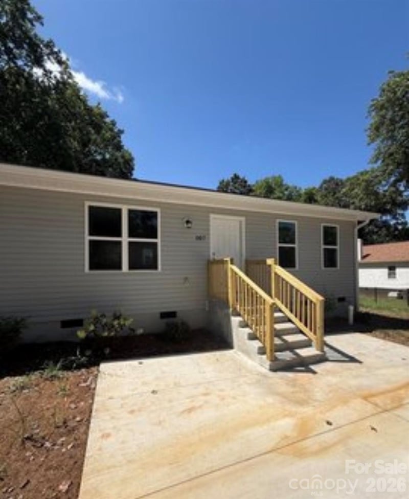 432 - 436 Caldwell Ave, Newton, NC 28658