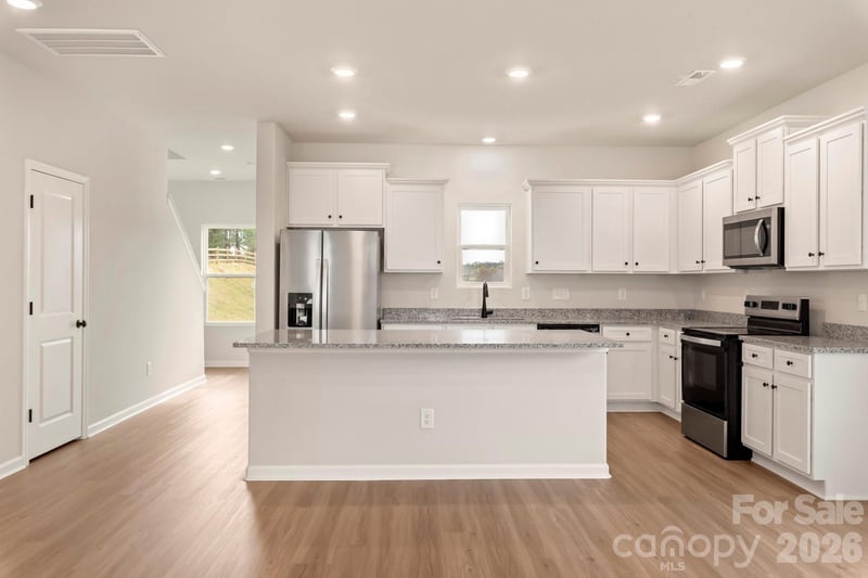 3338 Yorkshire Dr, Gastonia, NC 28052
