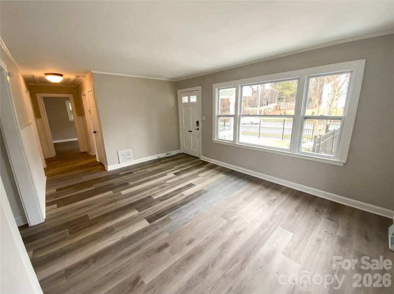 2122 Kilborne Dr, Charlotte, NC 28205