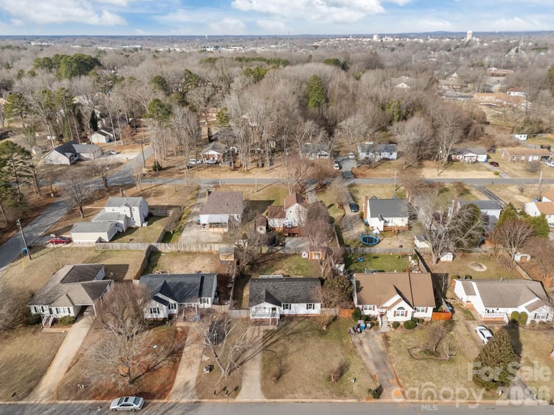 1010 Oakmont Ct, Salisbury, NC 28146