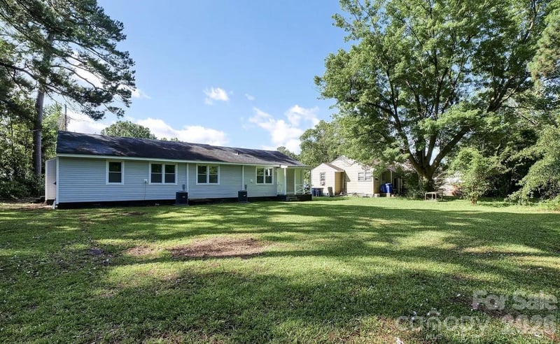 208-210 York St, Jacksonville, NC 28540