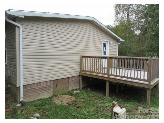 123 Josiah Ln, Hendersonville, NC 28792