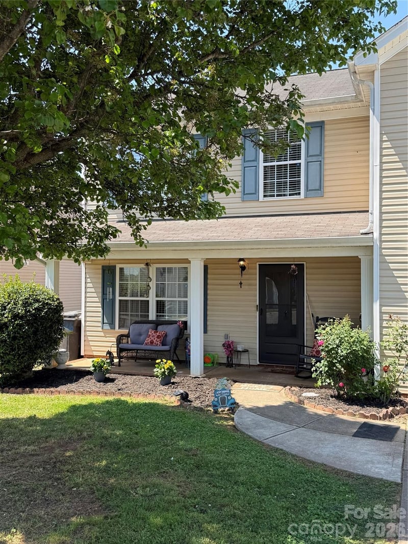 2026 Edenderry Dr, Statesville, NC 28625