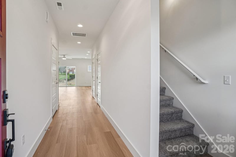 17 Bolton St #9, Asheville, NC 28806