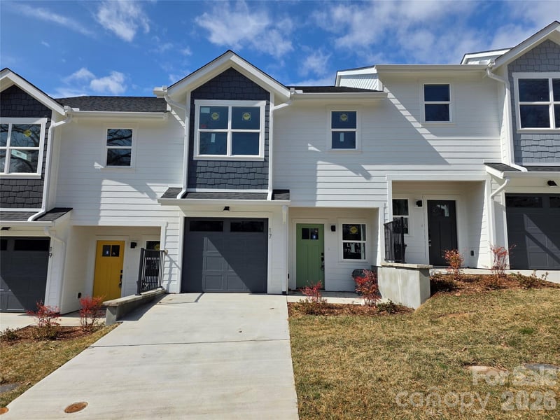 17 Bolton St #9, Asheville, NC 28806