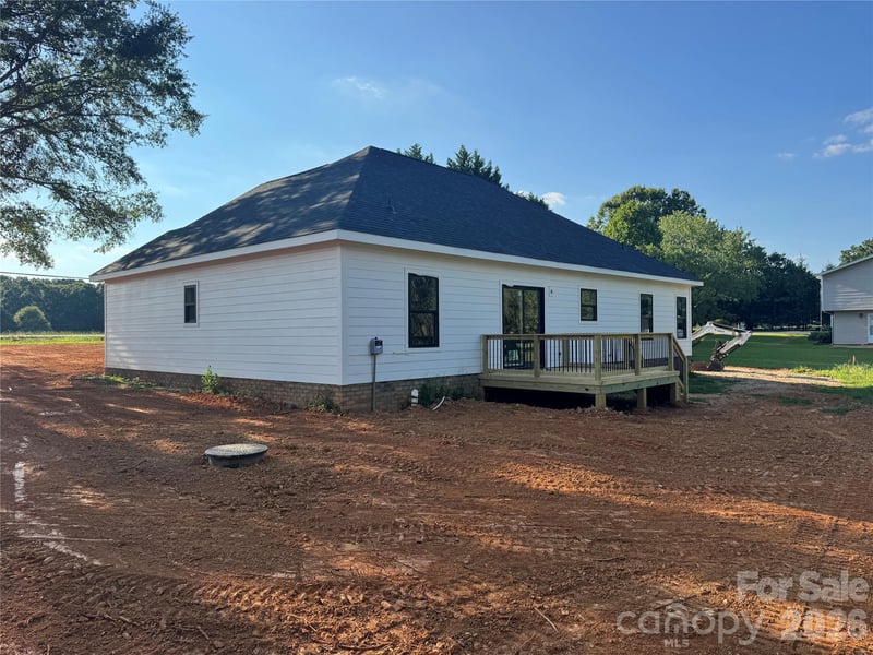 3615 S Potter Rd, Mineral Springs, NC 28112