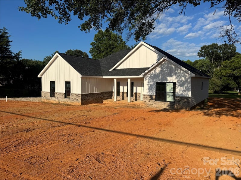 3615 S Potter Rd, Mineral Springs, NC 28112