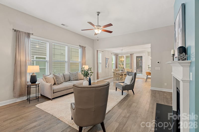 5536 Cheerful Ln, Charlotte, NC 28215