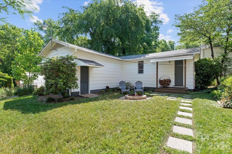 354 Bost St, Statesville, NC 28677