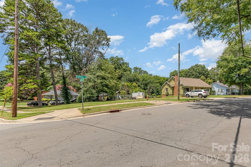 1318 Enderly Rd #1, Charlotte, NC 28208
