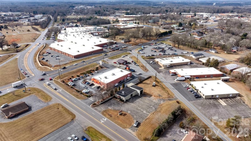 105 Rock Barn Rd #10-20, Conover, NC 28613