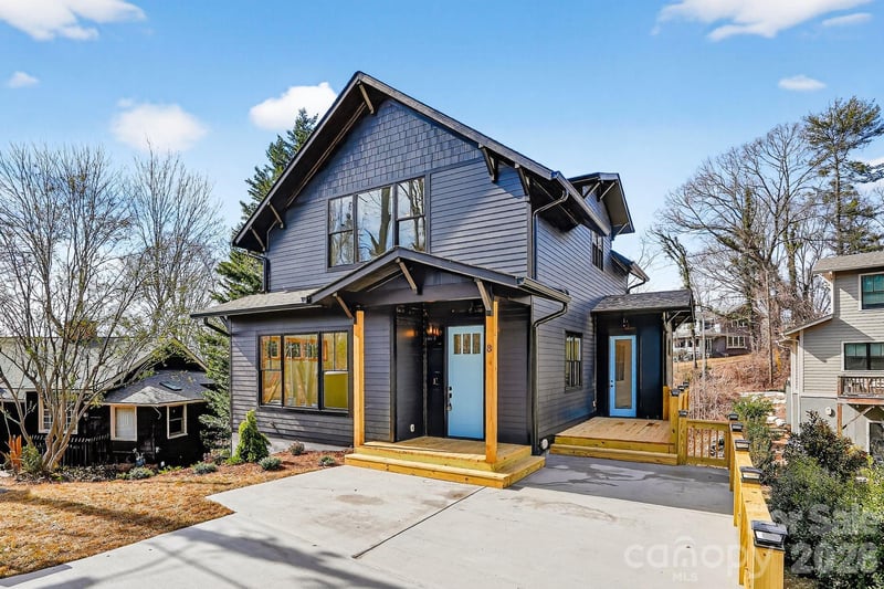 8 Houston St, Asheville, NC 28801