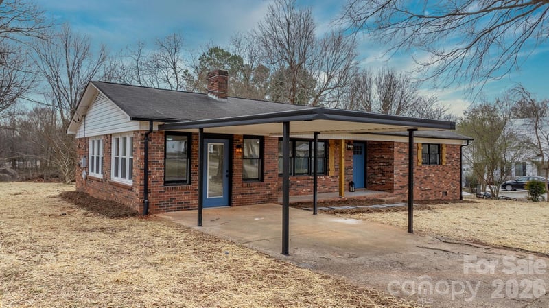 116 Lodge Hall Ct, Stony Point, NC 28678