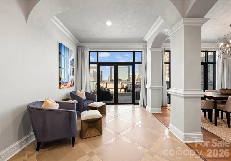 222 Caldwell St #2203, Charlotte, NC 28202