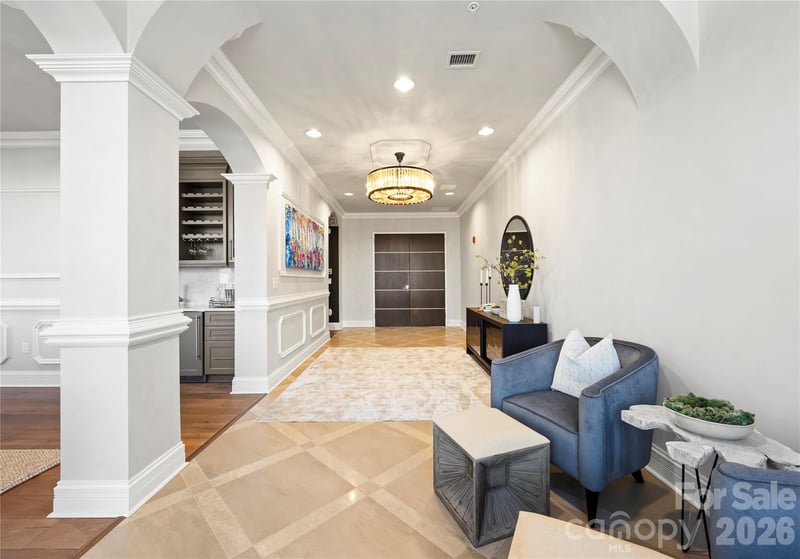 222 Caldwell St #2203, Charlotte, NC 28202