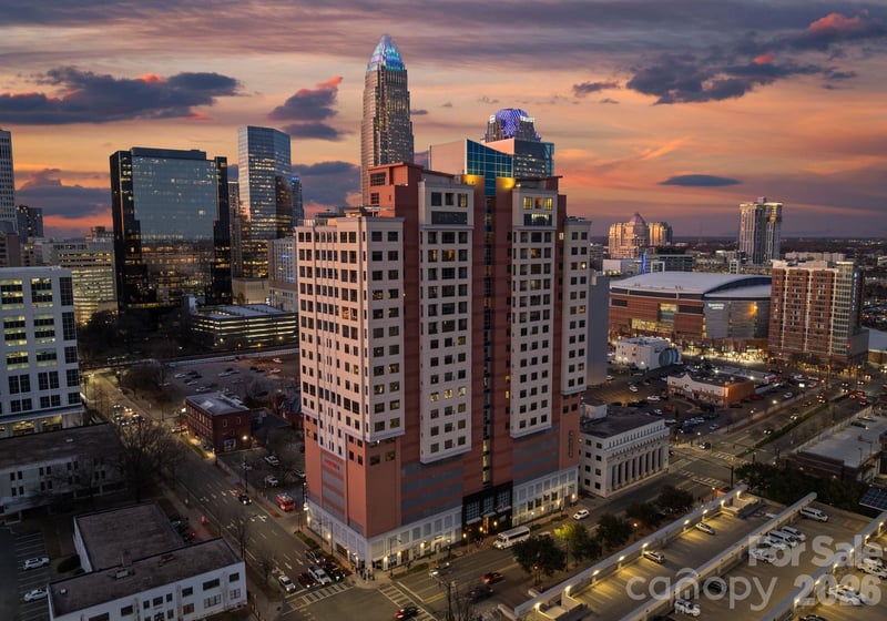 222 Caldwell St #2203, Charlotte, NC 28202