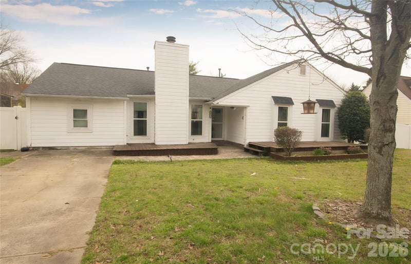 10927 Copper Field Dr, Pineville, NC 28134