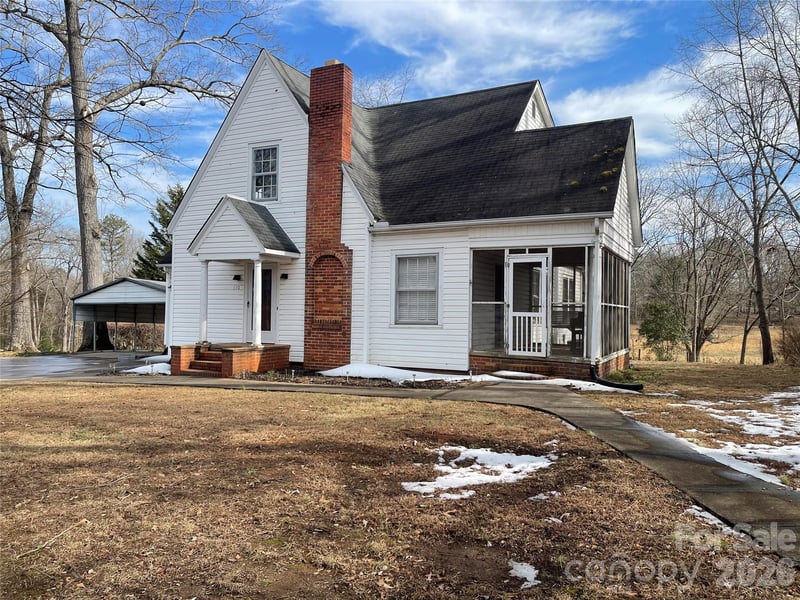 110 Academy St, Mooresboro, NC 28114